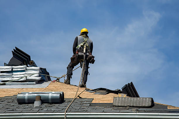 Professional Gutter Installation technician working in Kingston, WI
